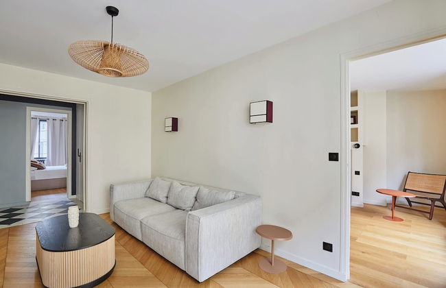 Superb Apartement Tour Eiffel Invalides - Photo 8