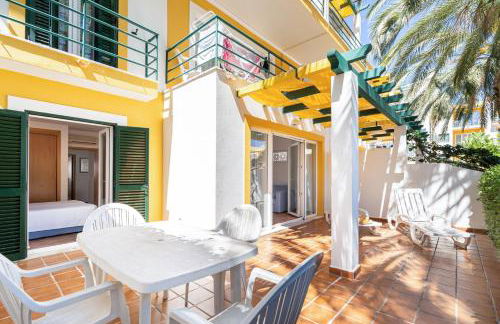 Nice 2 bedroom apartment groundfloor swimming pool - Foto 1