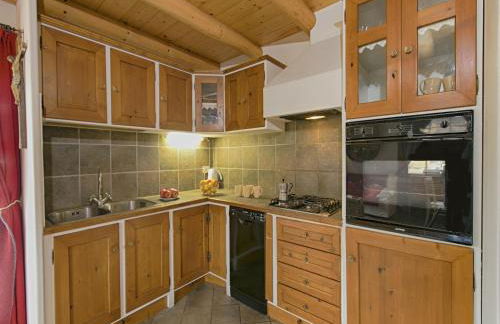 Typical Cottage in Bellamonte Italy With Bubble Bath - Foto 5