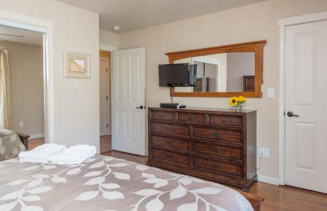 Tide Pool! PERFECT Location! AMAZING views! Short Walk to Beach! Hot Tub!! Game Room!! BBQ!! Fast WiFi!! Dog Friendly! - Foto 30