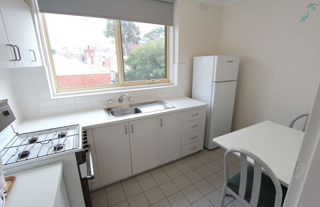 Drummond Apartments Services - Photo 10