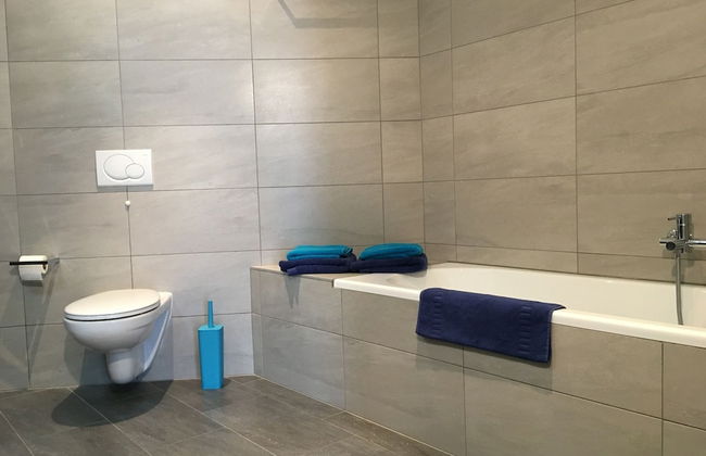 Beautiful Lake-view Apartment - Foto 26