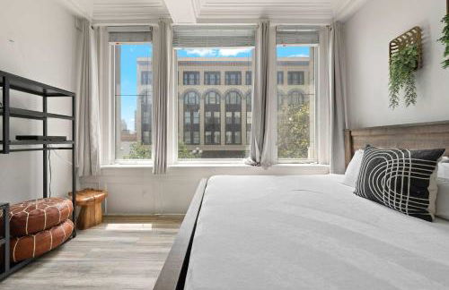 Central Downtown Apt Sleeps 8 & Enjoy Gaslamp - Foto 10