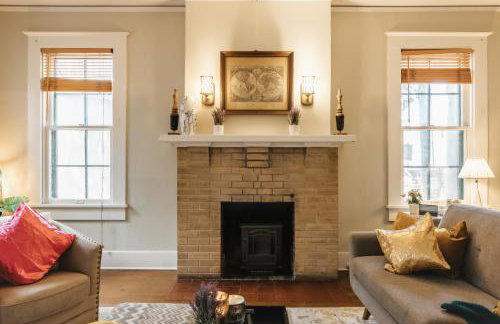 Historic Victorian Gem in UT Downtown Free Parking - Foto 5