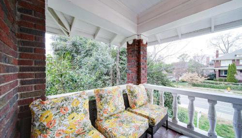 Elegant 1BR in Elizabeth with Covered Porch - Foto 5