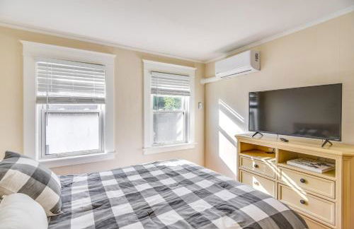 Lovely Westerley Home with Yard and Grill! - Foto 15