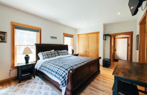 Waterfront Private Apartment, 5 minutes from LLBean! - Foto 1