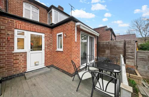 Cooper House Stay - Large Stylish House - Foto 5