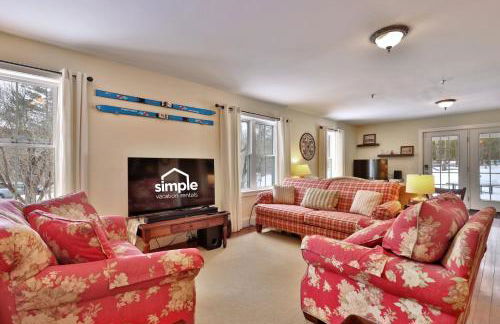 Chittenden Farmhouse - Historic 4BR, 2BA, 20 Min to Skiing, 7 Min to Mountaintop Resort - Foto 9