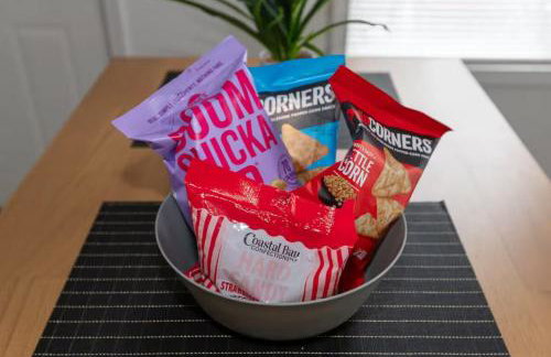 Two Homes - Charming Home and Cozy Bungalow - Foto 25