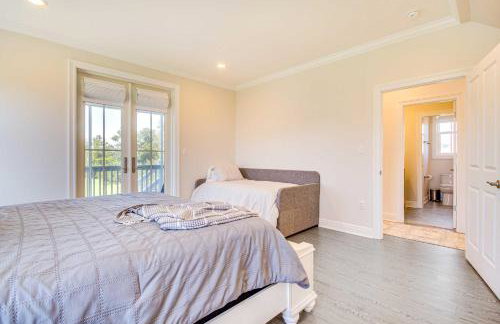 Walk to Beach Oceanfront Home with Outdoor Kitchen - Foto 13