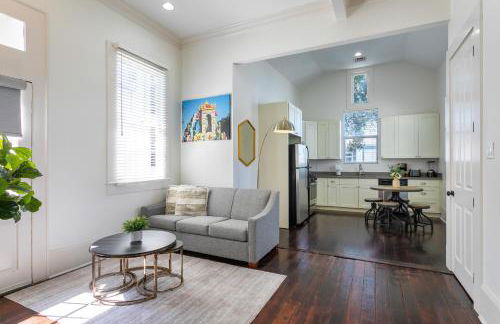 Charming 2BR on Carondelet by Hosteeva - Foto 56