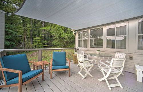 Cozy Stockbridge Cabin - Walk to Beach and Lake! - Foto 15
