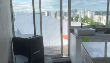 14eme et der étage "Arty" avec 2 chambres et vue panoramique ! - Foto 4, stove