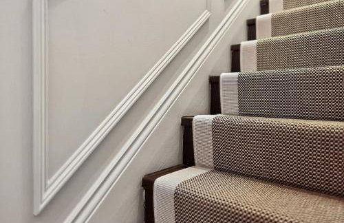 Stunning 2 Bedroom Apartments - City Centre Location, Free WiFi, Free Parking, Spacious Accommodation, Comfort and Style, Freshly Rennovated - Foto 20