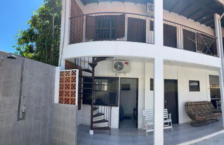 Apartamento 3 quartos à 50 metros do mar da Cachoeira Norte da Ilha - Foto 4