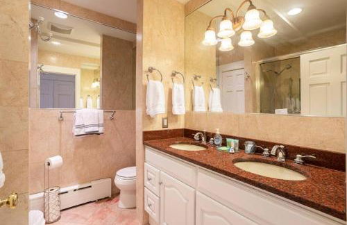 Spacious Oceanview Villa Elegant Coastal Escape, Sleeps 22 - Foto 53