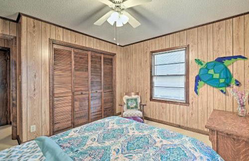 Pet-Friendly Second Row House Steps to Beach! - Foto 16