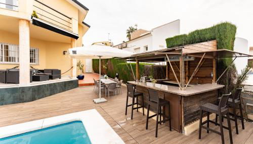 MalagaSuite Fuente de Piedra Villa - Foto 3, sunbed