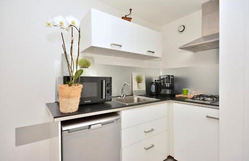 Gîte le Mizériat - Appartement avec piscine privée - Foto 3