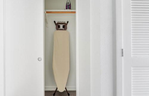 Blueground Civic Center view nr Lake Merritt SFO-1884 - Foto 16