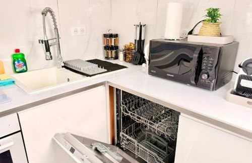 Les Suites Bisous Metz - Jacuzzi & Private Sauna - Photo 21