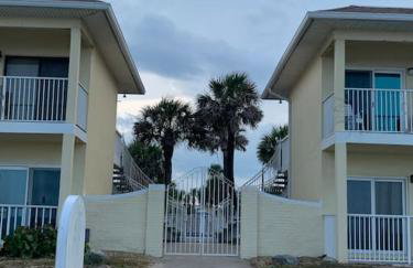 Ormond Beach, fun & loving sun! - Photo 14