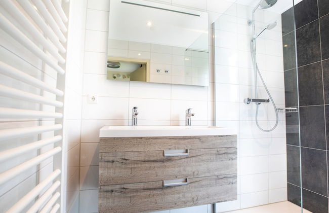 Cozy Holiday Home With a Dishwasher, in Zeeland - Foto 32