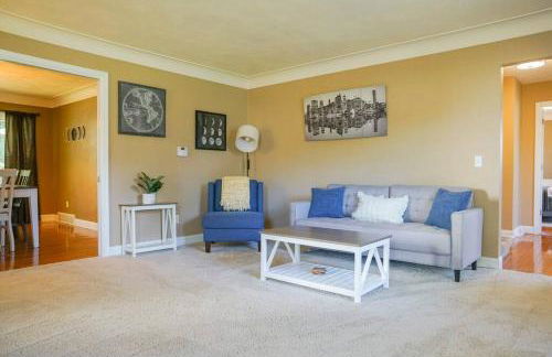 4BR/2.5BA Home boasting 2400sqft and Eat-in KTN - Foto 14