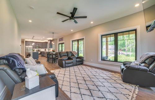 Fire Pit and Lake Views Cozy Crooked River Retreat! - Foto 3