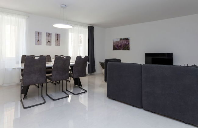Premium City Center Apartment Tartini 1 - Foto 16