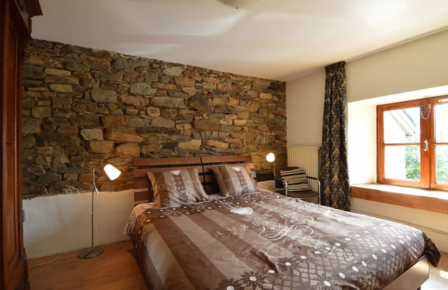 Holiday Home in Odeigne With Sauna - Photo 9