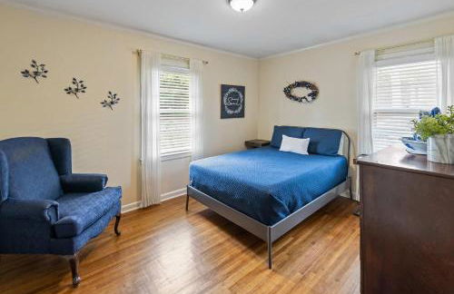 Modern Memphis Retreat - Sleeps 7 - Fireplace - Foto 35