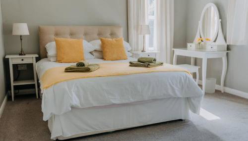 Charming St Davids Cottage with Cathedral Views - Foto 2