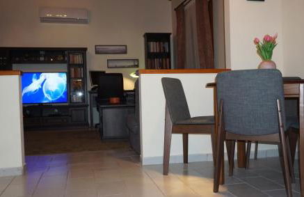 EfisHouse - Photo 60