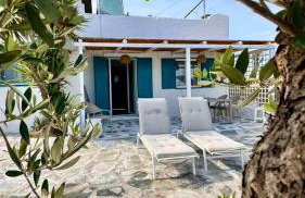 Unique Beachfront Cottage House - Private Garden - Foto 48