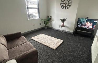 Spacious Apartment near train station with a parking space - Foto 1