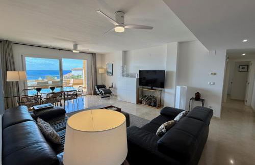 Precioso apartamento con piscina, vistas a mar - Foto 54