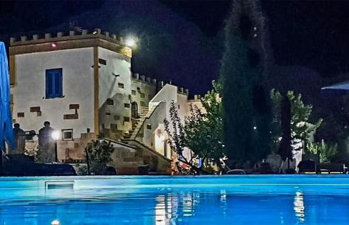 Pet Friendly Home In San Pancrazio Salentin With Private Swimming Pool, Can Be Inside Or Outside - Foto 10