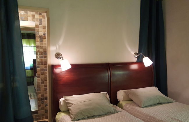 Fabulous Stone House and Large Natural Pool - Foto 3