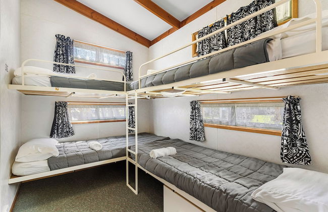 Port Waikato Holiday Park - Photo 21