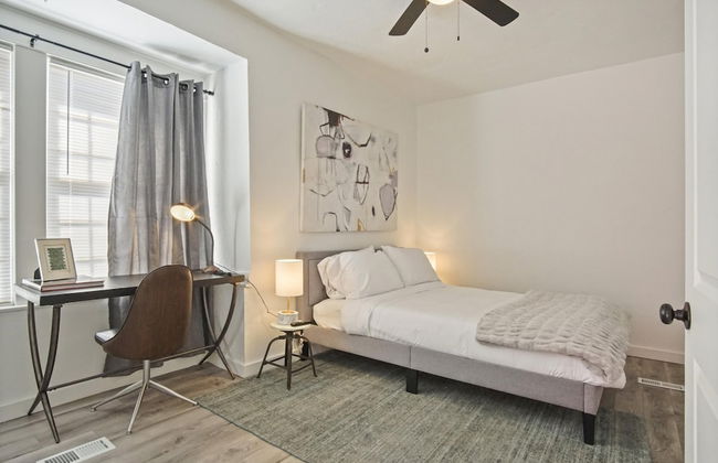 3-story 6-bedroom 4 Bathrooms 3min-asian Dist - Photo 62