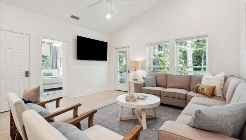 Brand New Luxury Rental on Oleander Unit G - Foto 3