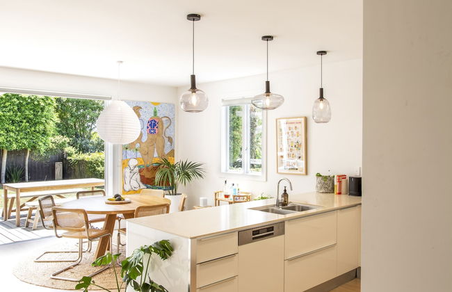 Executive State-Of-The-Art Home - Spa - Photo 16