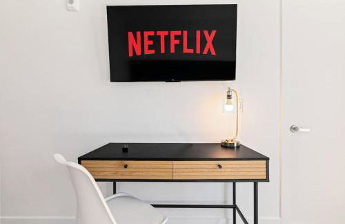 Little Tokyo Gem, Steps from Shops with Free Parking - Foto 2