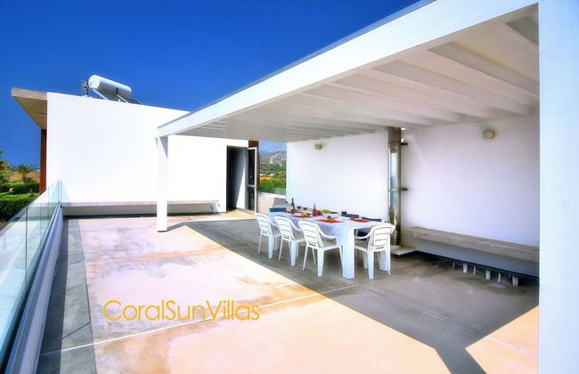 Blue - Beach Front Spectacular Villa Sleeps 10 - Foto 73