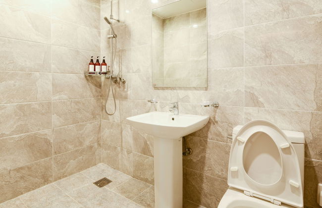 JnB Family Hotel - Photo 64