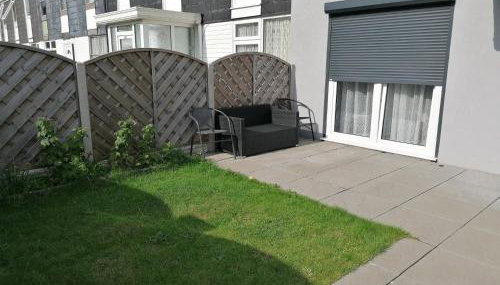 1-Bed Apartment Near Coventry Hospital - Foto 4, Garden view