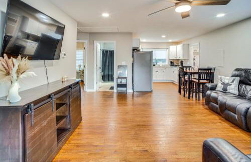 Home 14 Mi to Highpoint Health with Fenced Yard! - Foto 4