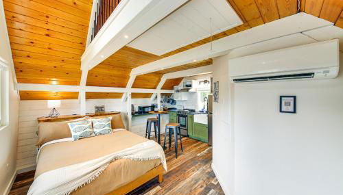 Steps to Sacheen Lake Cute Studio Cabin with Deck - Foto 5